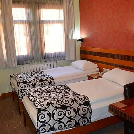 Atlas Hotel 2*