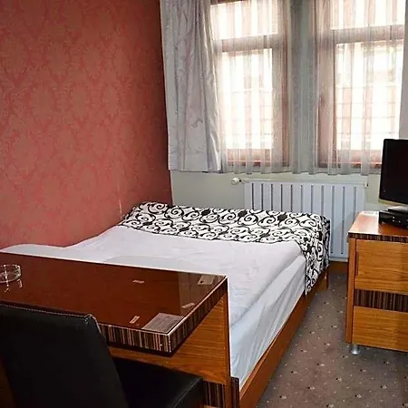 Hotel Atlas 2*