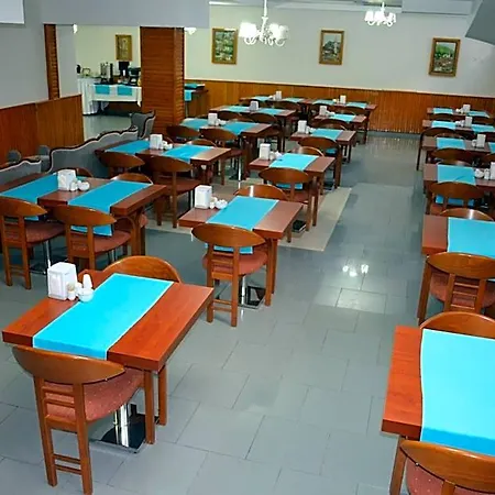 Atlas Hotel 2*