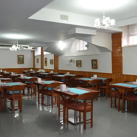 Atlas Hotel 2*