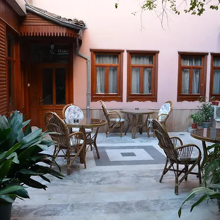 Atlas Hotel 2*