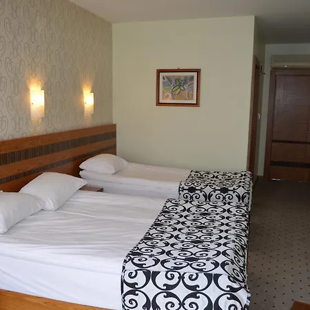 Hotel Atlas 2*