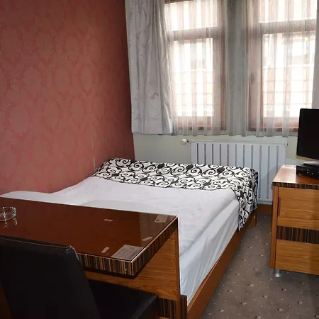 Atlas Hotel 2*